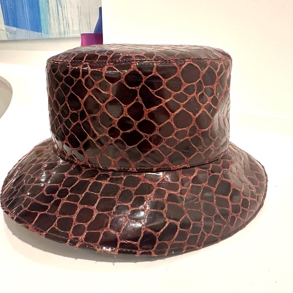 Eric Javits |  Croc Embossed Patent Water Repellent Rain Bucket Hat | Dark Brown - Picture 4 of 7